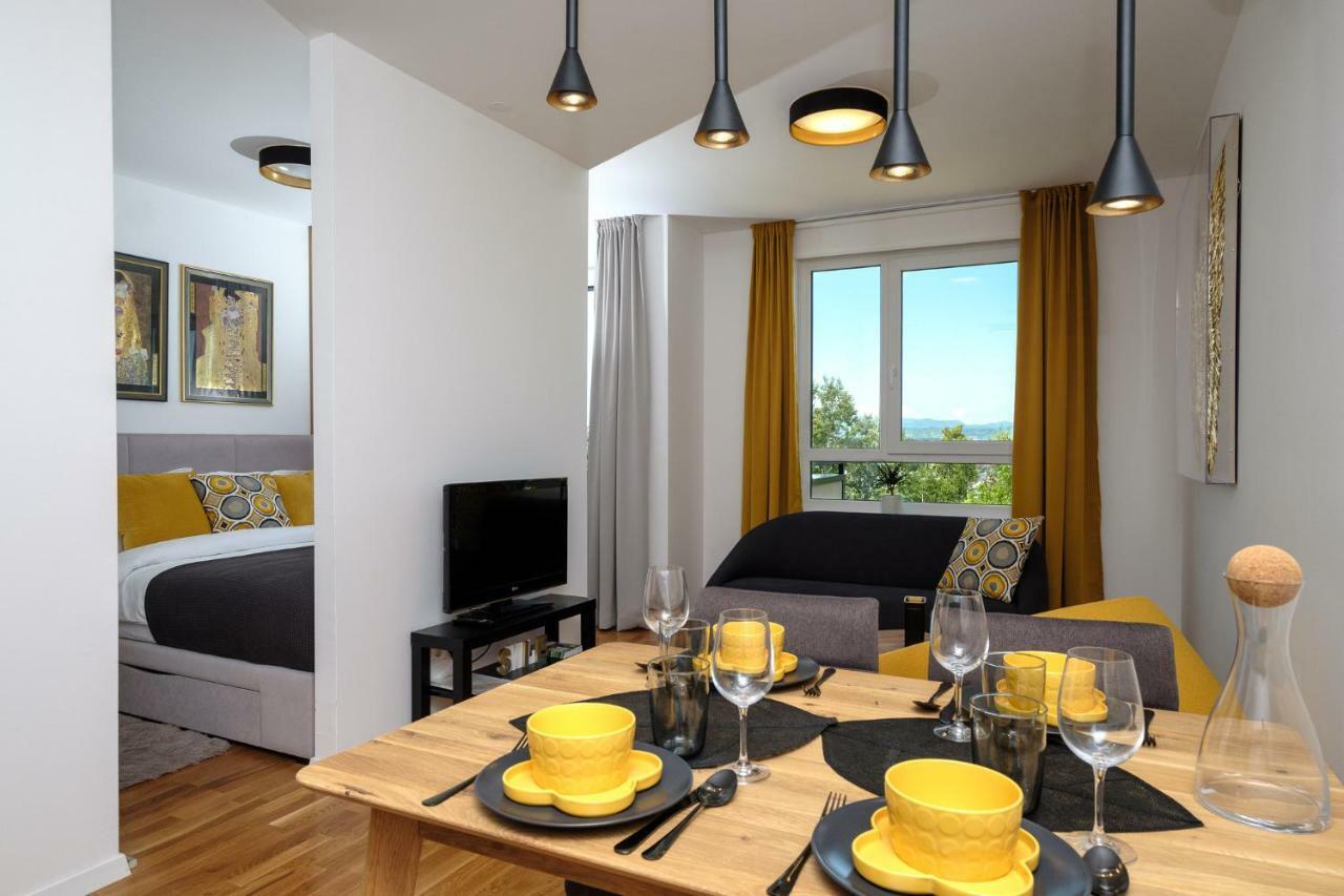 Studio Apartman Krila Wings- Parking In Garage Zagreb Ngoại thất bức ảnh
